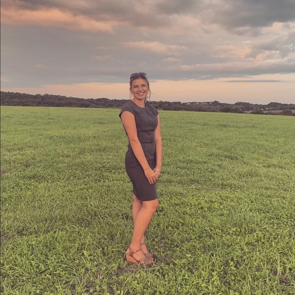 Meet your Posher, Paige - Picture 2 of 3